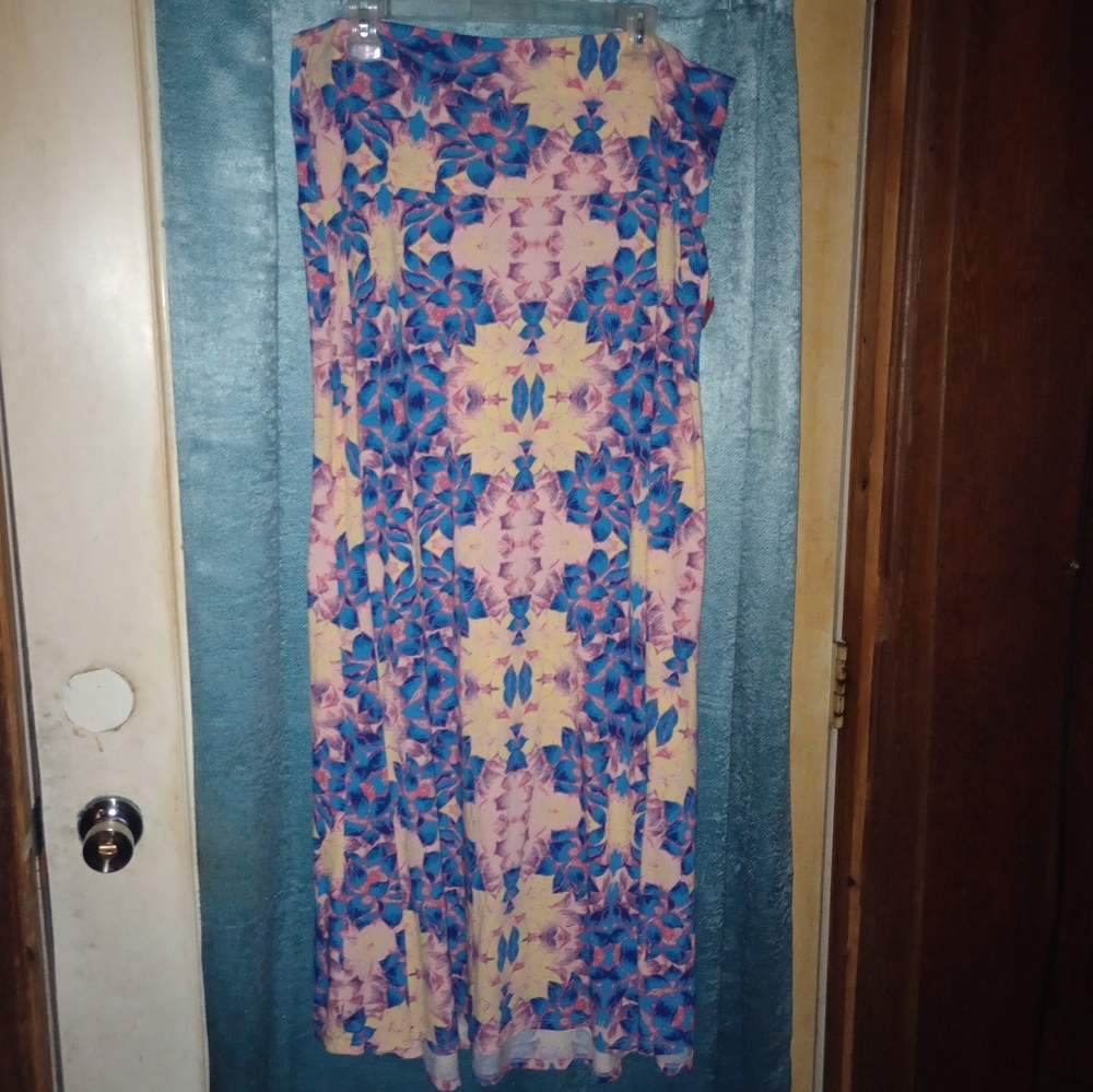 (3X) Lularoe Maxi Skirt